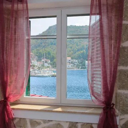 Adriatic Sunrise - House بيت للعطل *