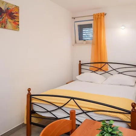 Adriatic Sunrise - House بيت للعطل *