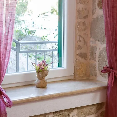 Дом отдыха Adriatic Sunrise - House