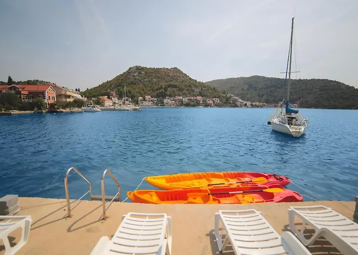 Adriatic Sunrise - House Ferienhaus