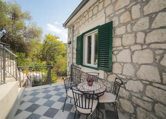 Adriatic Sunrise - House Blace