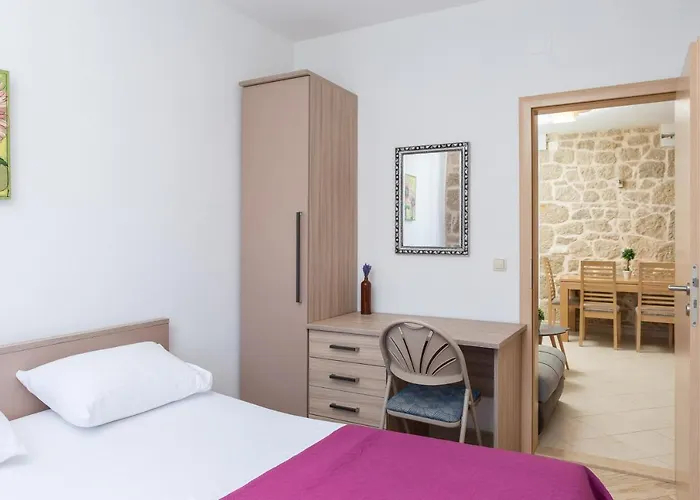 Adriatic Sunrise - House Ferienhaus Blace