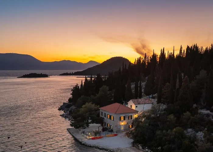 Adriatic Sunrise - House *