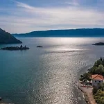 Semesterbostad Adriatic Sunrise - House Blace