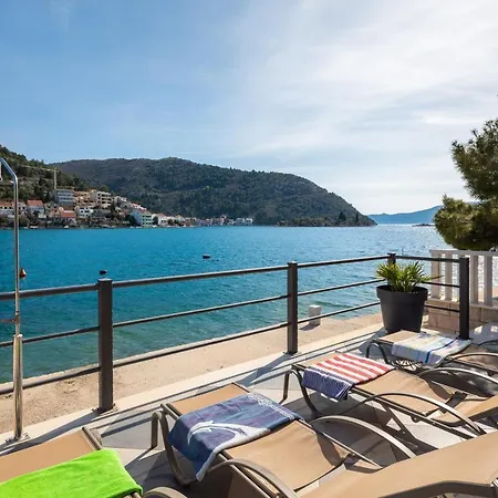 Ferienhaus Adriatic Sunrise - House