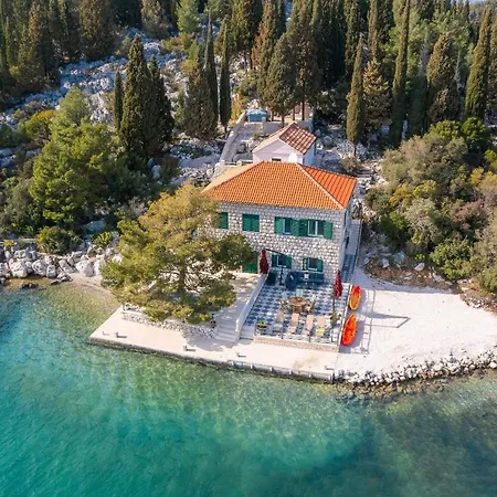 Adriatic Sunrise - House 펜션