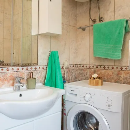 펜션 Adriatic Sunrise - House 블라체