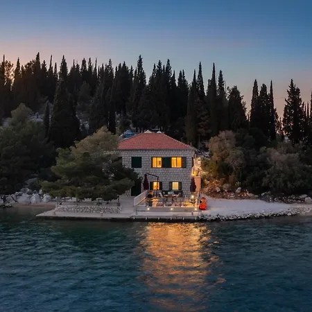 펜션 Adriatic Sunrise - House *