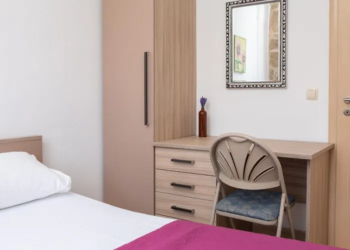 Adriatic Sunrise - Beach House Holiday home Blace