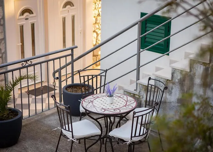 Adriatic Sunrise - Beach House Holiday home