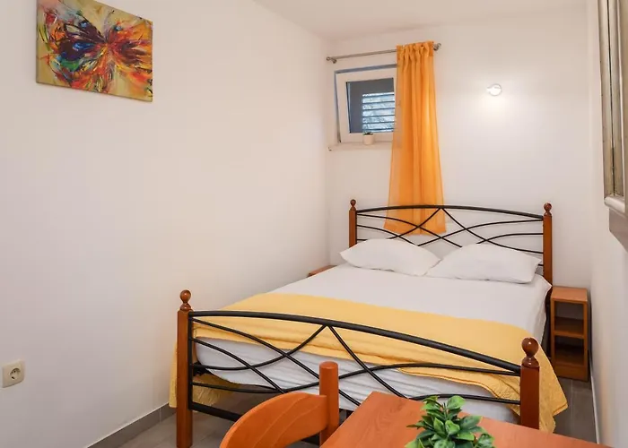 Adriatic Sunrise - House בית נופש *