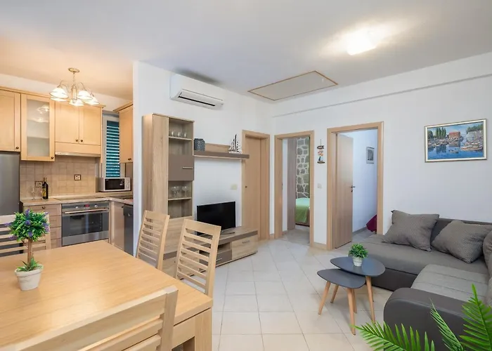 Adriatic Sunrise - Beach House * Blace