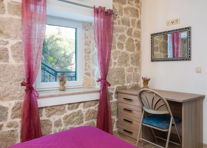 Holiday home Adriatic Sunrise - Beach House Blace