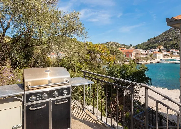 Holiday home Adriatic Sunrise - Beach House