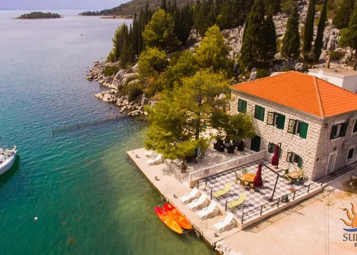 Adriatic Sunrise - Beach House Holiday home *